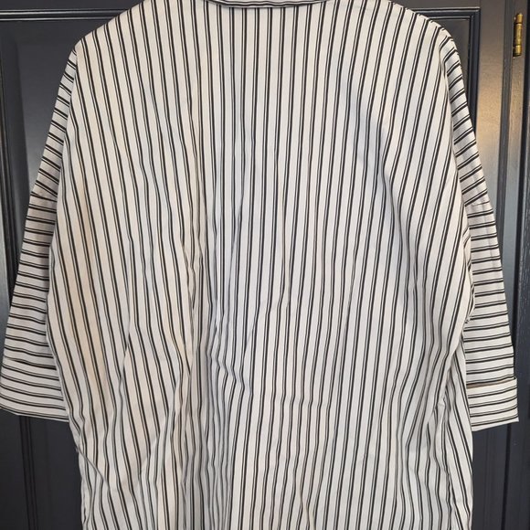 NWT Chicos Double Stripe Poplin Dolman Top Size 2  = Size 12/14 Large - Picture 2 of 5